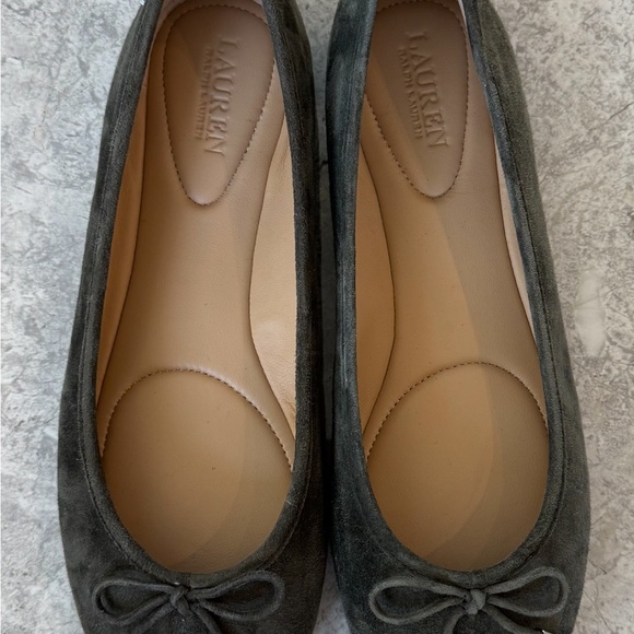 Green Leather Suede Ballet Flats - Picture 4 of 4